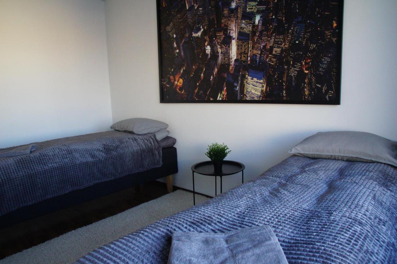 Spacious 4-Room Apartment In City Center Uleåborg Exteriör bild